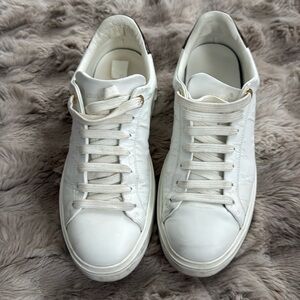 LV sneakers